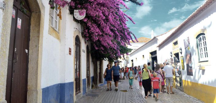 Silver Coast Travelling, Rua de Obidos, Óbidos Medieval Tour
