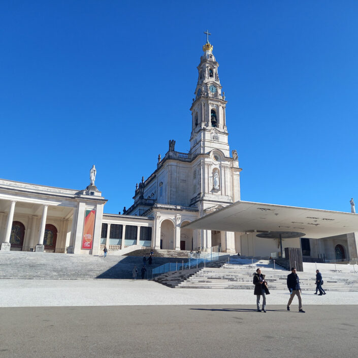 Desde Caldas Visita Guiada a Fátima - Silver Coast Travelling