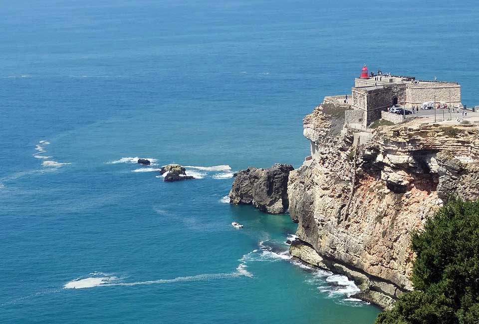 Nazaré a terra das ondas gigantes, Forte São Miguel Arcanjo, Silver Coast Travelling Tours 2025